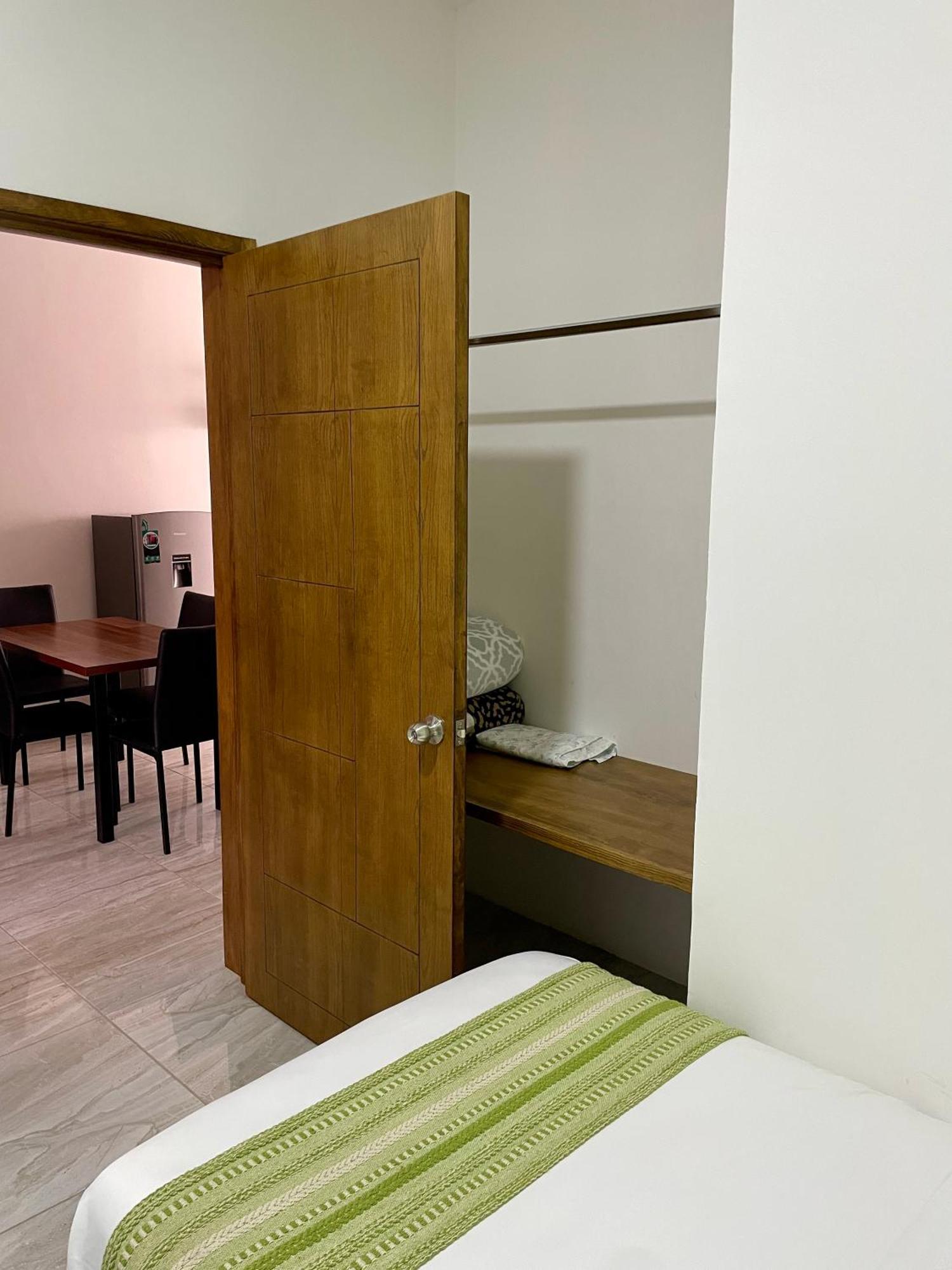 Casa Madera - Departamento 2 Lejlighed Tequila Eksteriør billede